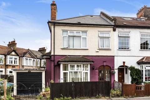 1 Fernbrook Crescent, London, SE13 5NJ