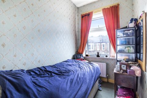 1 Fernbrook Crescent, London, SE13 5NJ