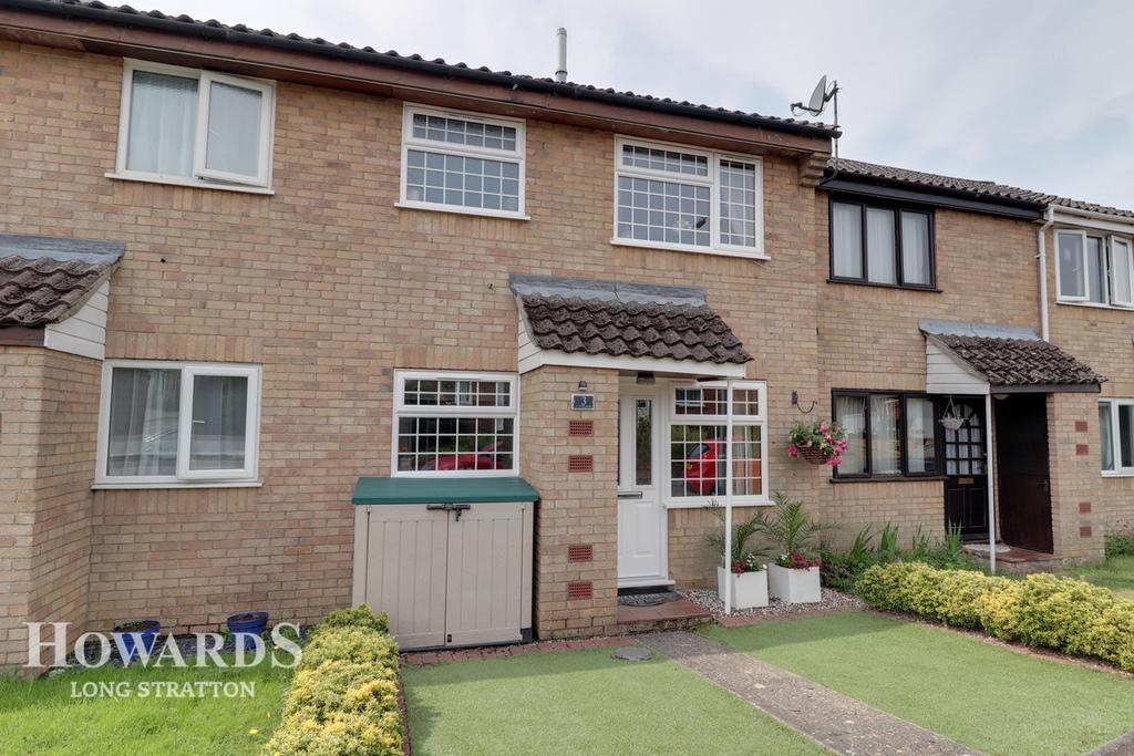 St Davids Close, Long Stratton 1 bed terraced house £140,000