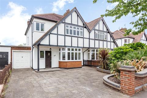 34 Southview Drive, Upminster, RM14 2LA