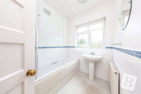 34 Southview Drive, Upminster, RM14 2LA