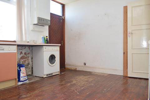 80 Thomas Street, Lees, Oldham, OL4 5BT