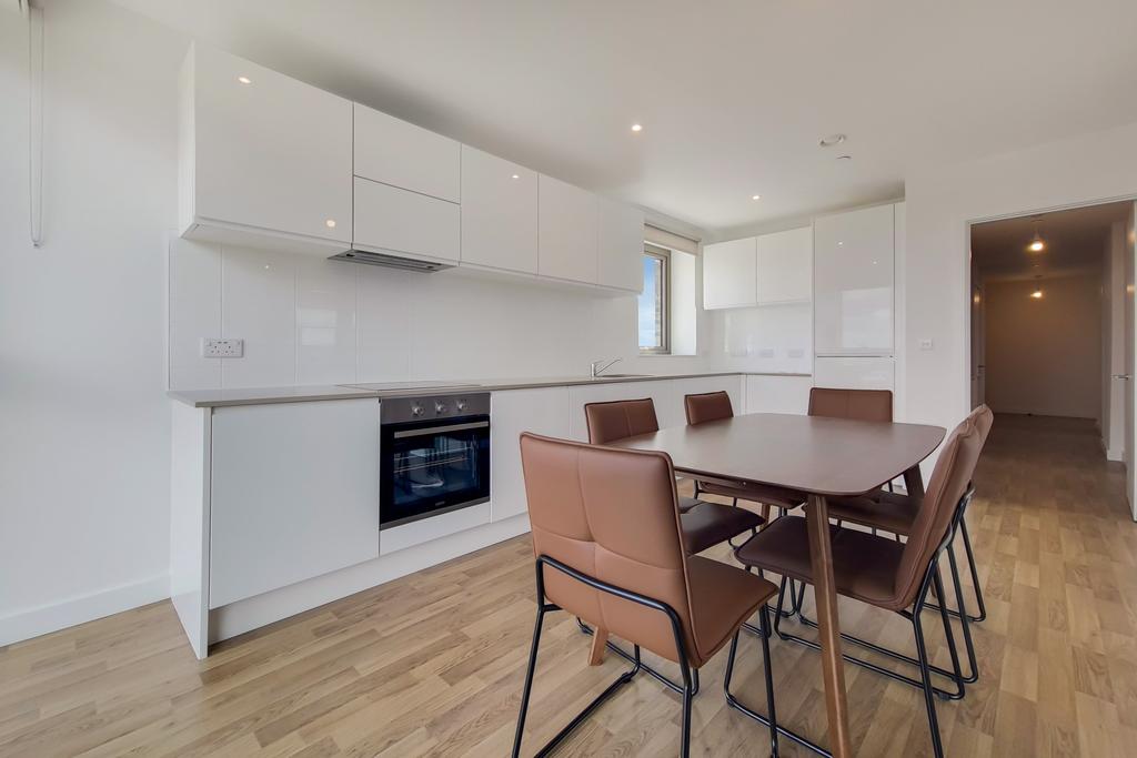 6 Kitchen-Reception-3-min.jpg
