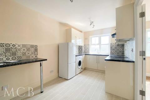 2 bedroom flat to rent - Belvue Court, West Drayton