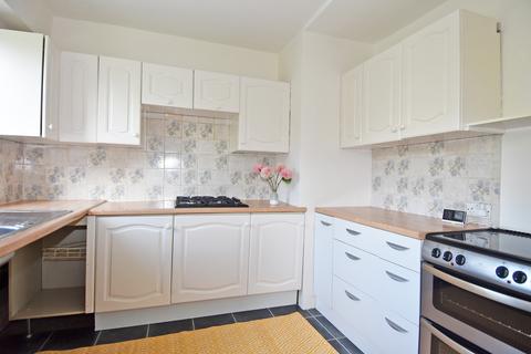 9 Link Way, Richmond, TW10 7QT