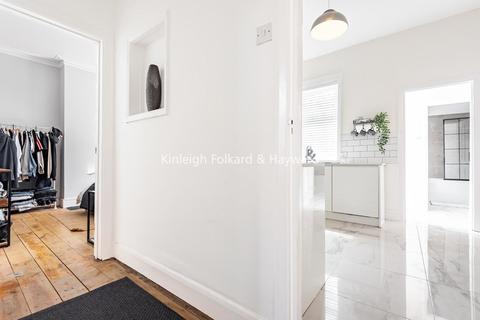 29 Hazelbank Road, Catford, London, SE6 1LN