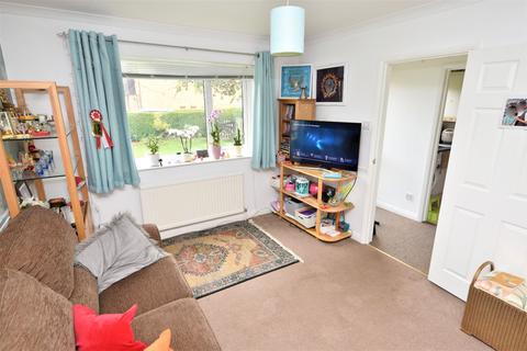 15 Midsummer Meadow, Shoeburyness, Southend-on-sea, SS3 8UU