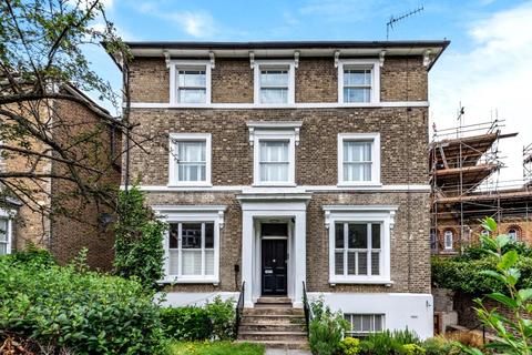 162c Sheen Road, Richmond, TW9 1UU