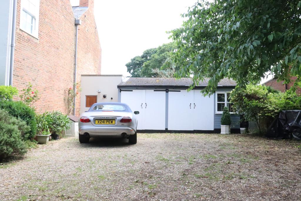 Double garage