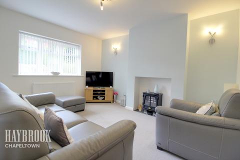 58 Everingham Crescent, Sheffield, S5 7LL