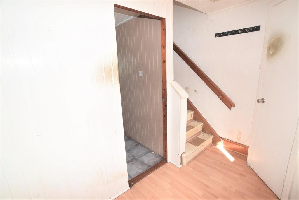15 Downsfoot Road, Locharbriggs Dumfries DG1 1 XQ -
