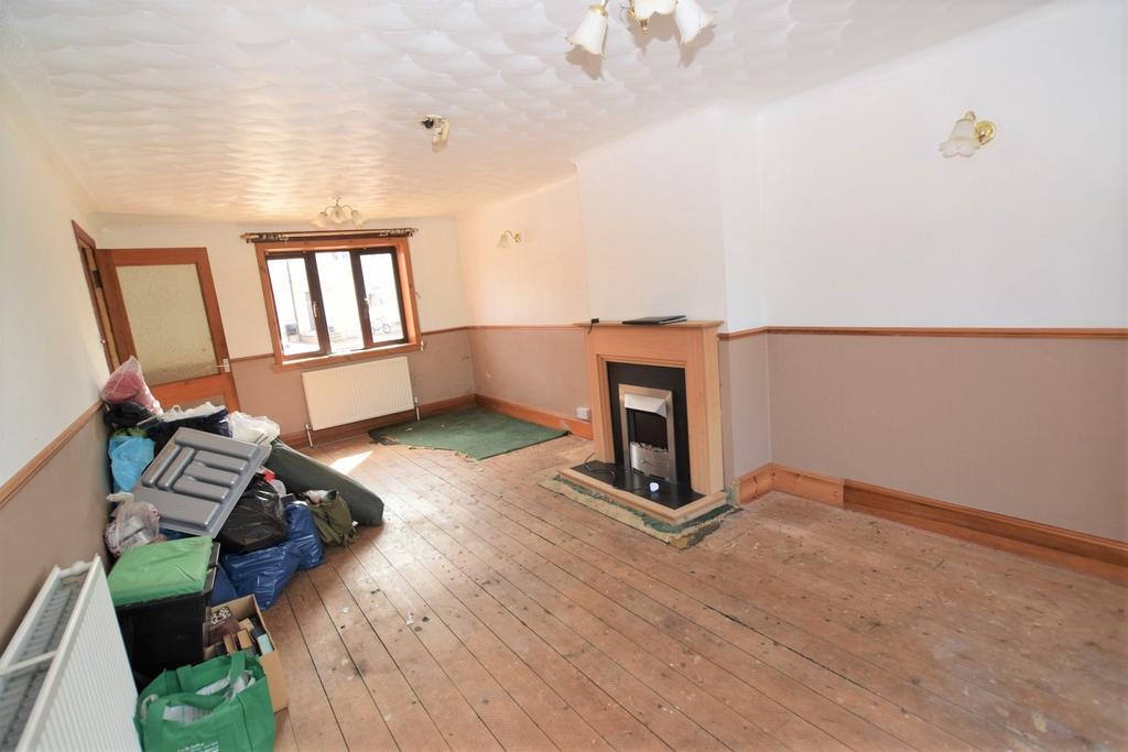 15 Downsfoot Road, Locharbriggs Dumfries DG1 1 XQ -