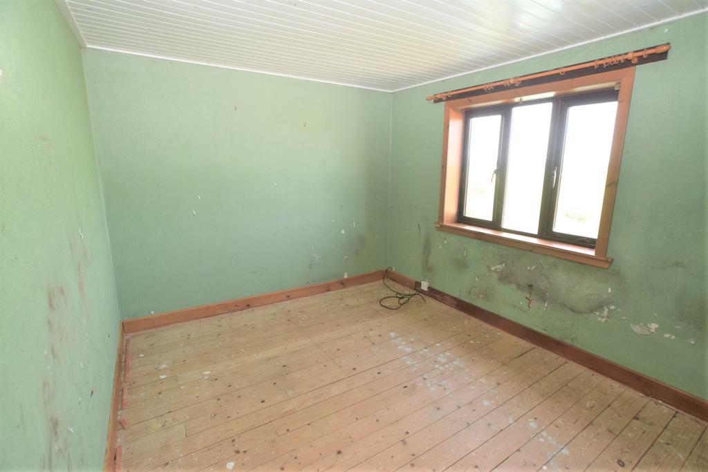 15 Downsfoot Road, Locharbriggs Dumfries DG1 1 XQ -