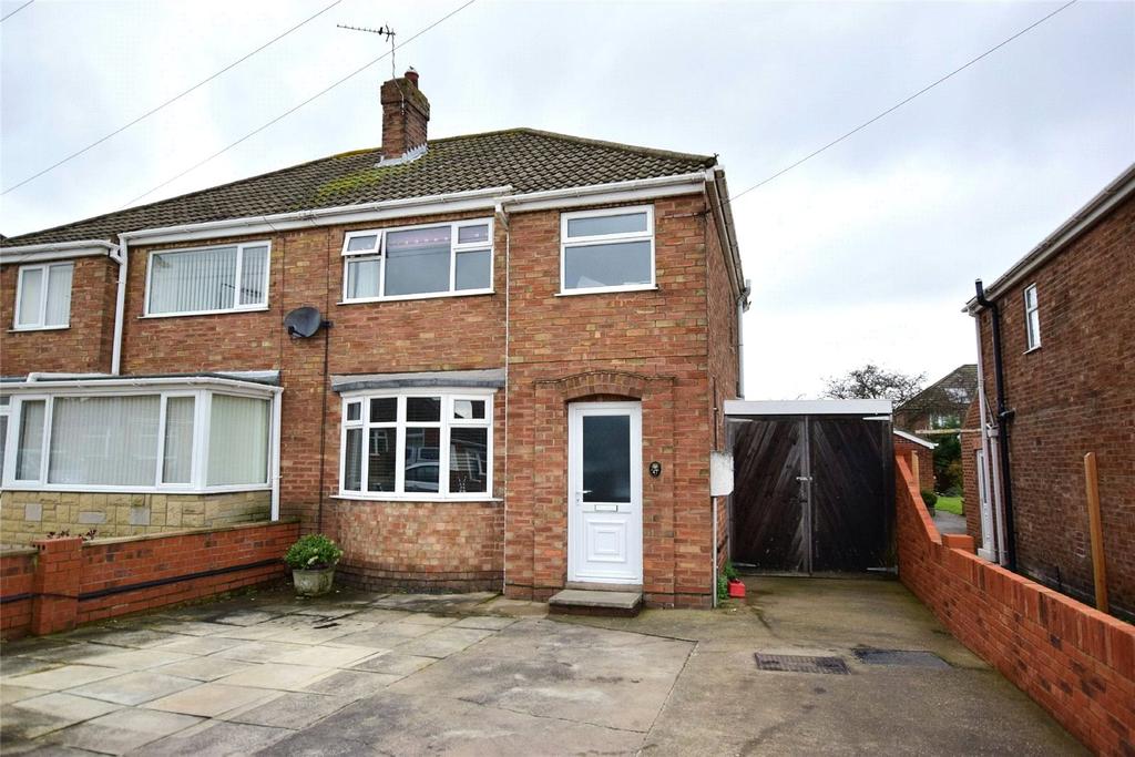 Warwick Road, Cleethorpes, DN35 3 bed semidetached house £161,500