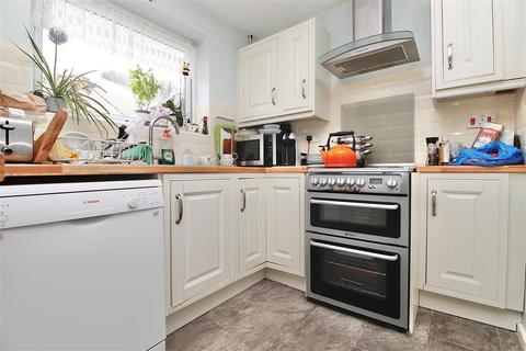 11 Springhurst Close, Ipswich, IP4 5NU