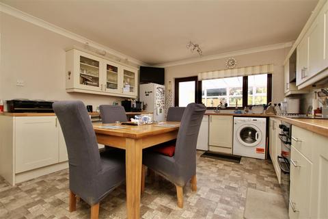 Seven Spar Estuary Crescent, Shotley Gate, Ipswich, IP9 1QA