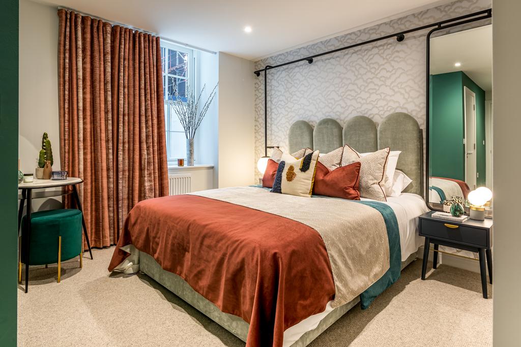 Samuel Square - bedroom.jpg