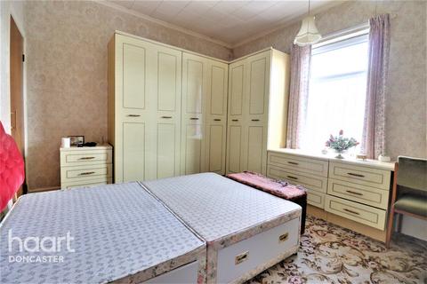 14 Chequer Road, Doncaster, DN1 2AL