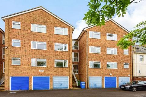 2 bedroom apartment to rent, Maidenhead,  Berkshire,  SL6