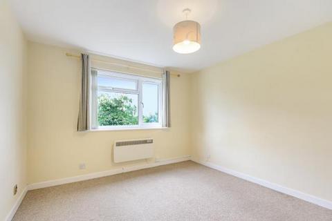 2 bedroom apartment to rent, Maidenhead,  Berkshire,  SL6