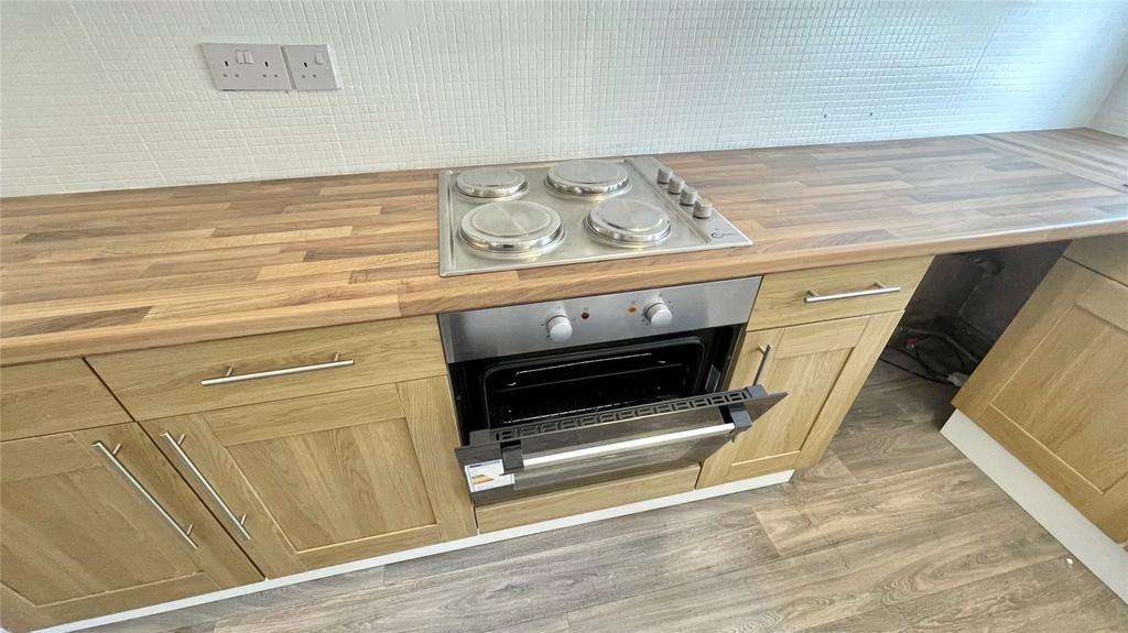 Oven