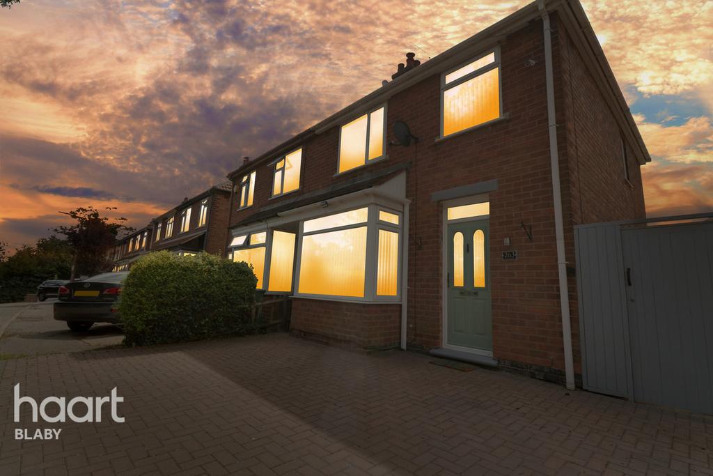 Blaby Road, Enderby 3 bed semidetached house £250,000