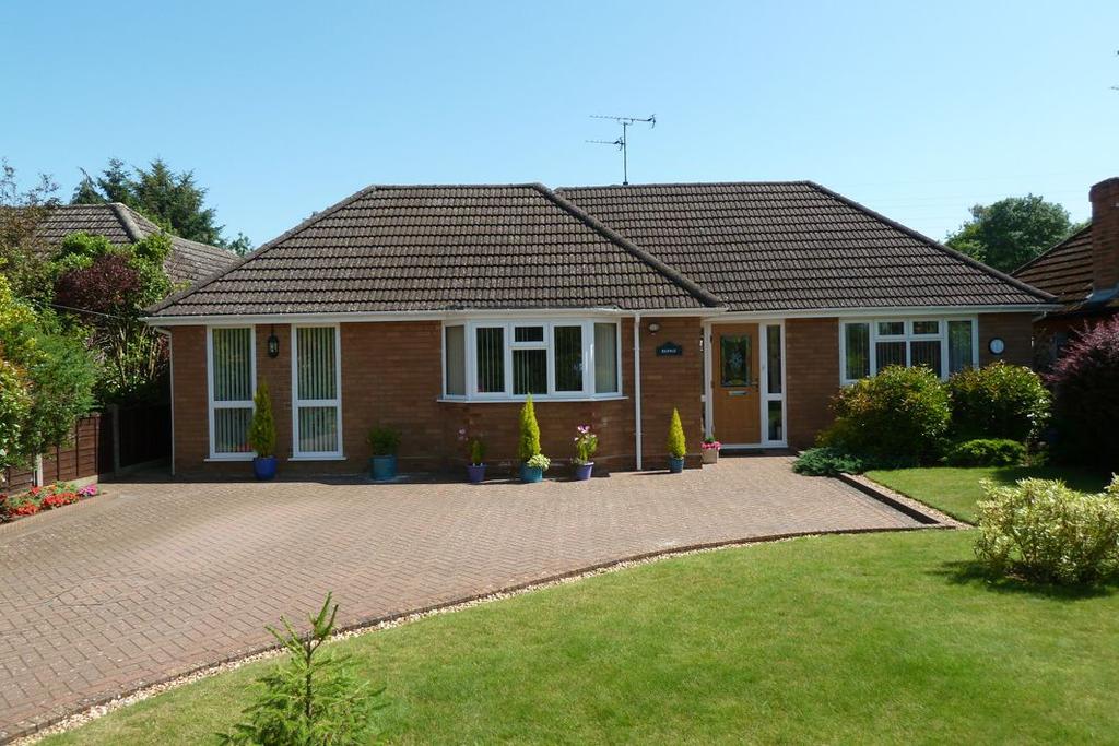 Burway, Penstone Lane, Lower Penn... 3 bed detached bungalow £499,950