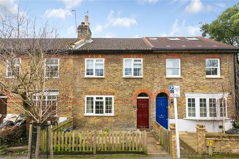 2 bedroom terraced house to rent, Alexandra Road, Richmond, TW9