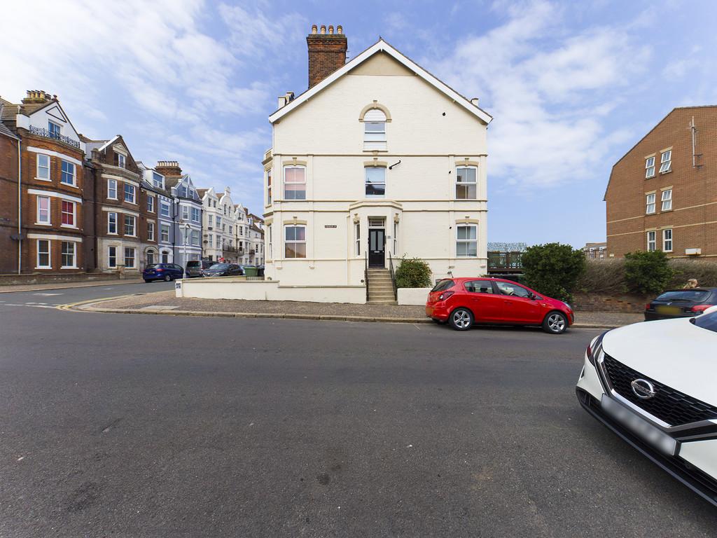 Cabbell Road, Cromer 1 bed apartment £100,000