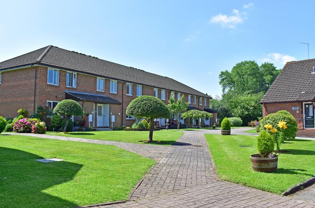 Richmond Court, Towcester 1 bed apartment £125,000