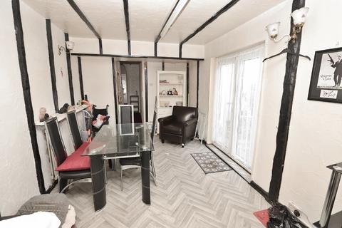 67 Junction Road, Romford, RM1 3QR