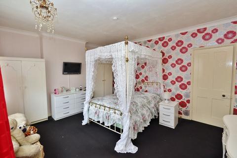 67 Junction Road, Romford, RM1 3QR