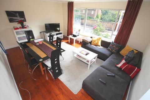 2 bedroom flat to rent, Anglesea Road, Kingston upon Thames KT1
