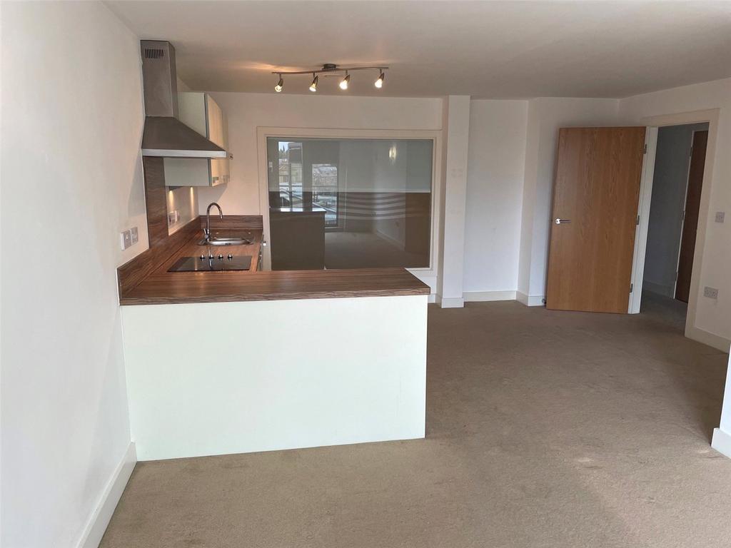 The Silk Mill, Dewsbury Road, Elland... 3 bed apartment £695 pcm (£