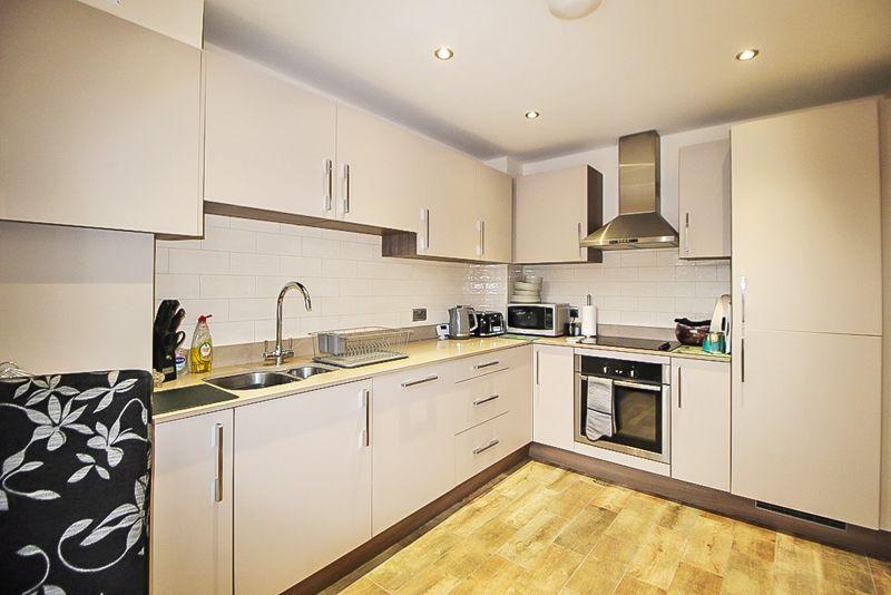 Dining kitchen