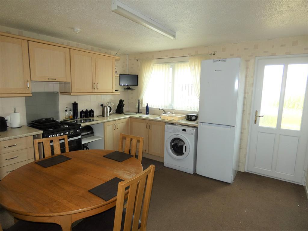 Melbourne Court, Eastriggs, Annan, DG12 6QJ 3 bed terraced house £79,950