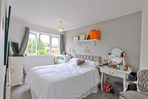 34 Cheniston Road, Willenhall, WV12 5QR