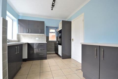 2 bedroom end of terrace house to rent, 17 Derwent Road, Stirchley, Birmingham, B30 2UY