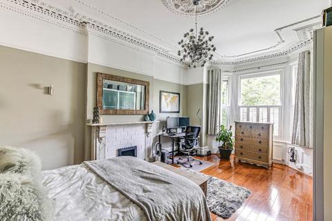 37 Birdhurst Rise, South Croydon, CR2 7EJ