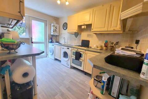 4 Buttermere Close, Feltham, TW14 9QN