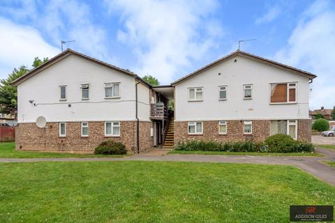 219 Holmedale, Slough, SL2 5RJ