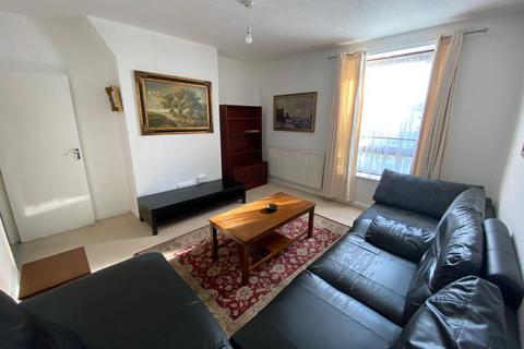 1 bedroom flat to rent, Banbury Road, Hackney, E9
