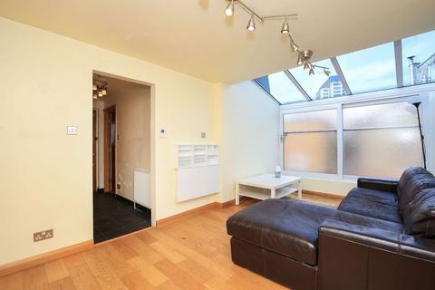 2 bedroom apartment to rent, N19