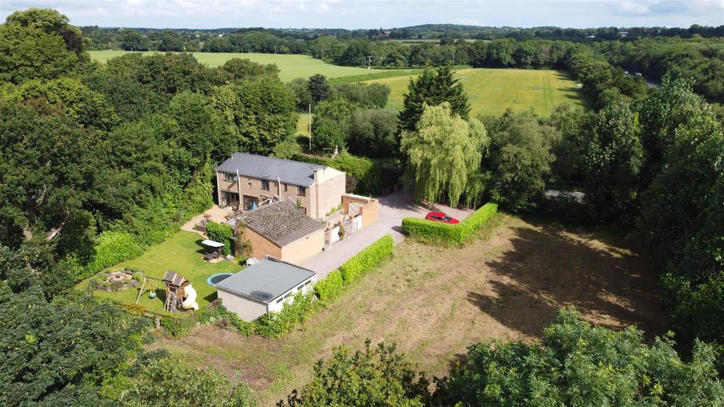 Thornton Common Road, Thornton Hough... 4 bed detached house £795,000