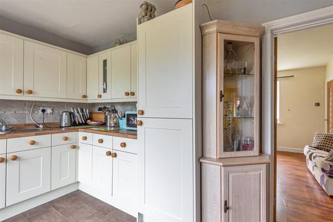 1 High Street, Barton Le Street, Malton, YO17 6PH