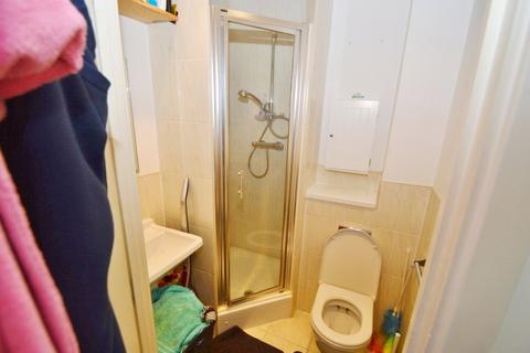 43 Sovereign Heights, Slough, SL3 8PZ