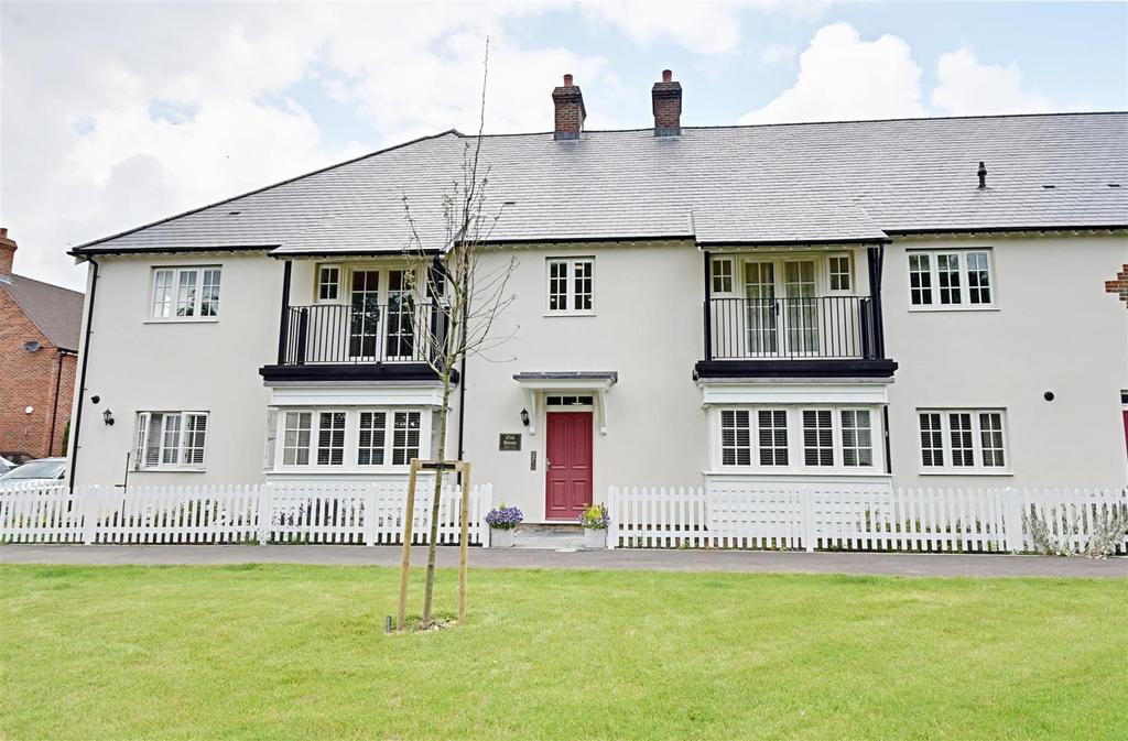 Oak House, Three Fields Road, Tenterden 1 bed flat £250,000