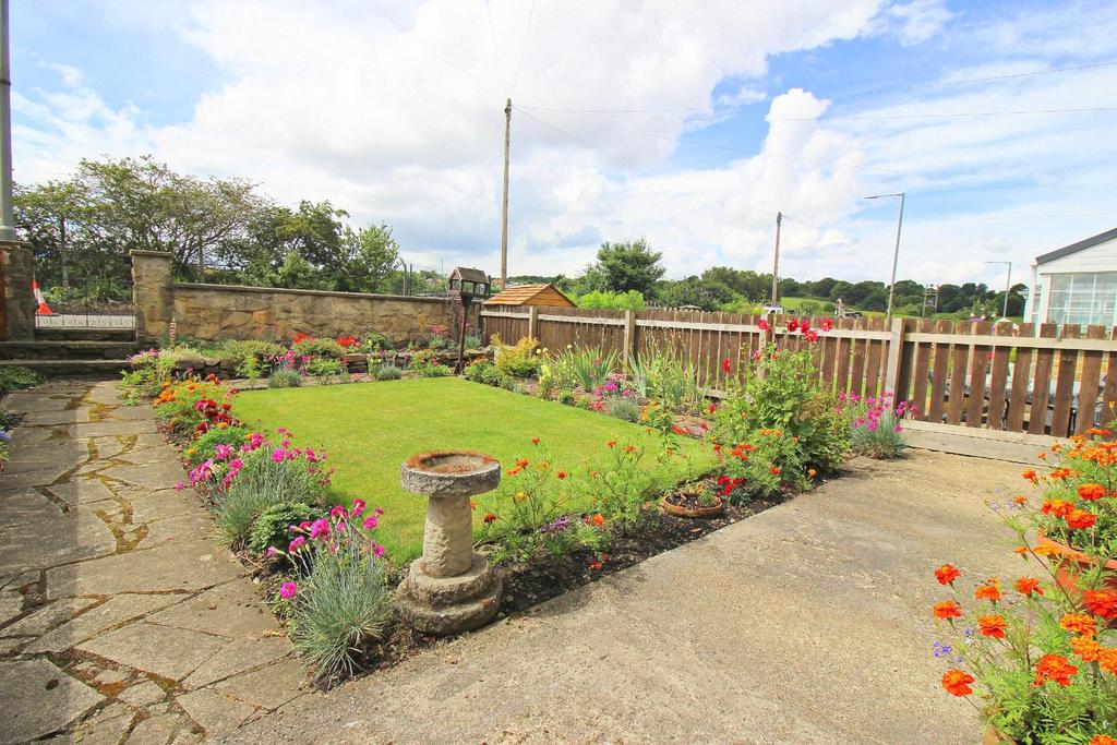 Lovely Front Garden
