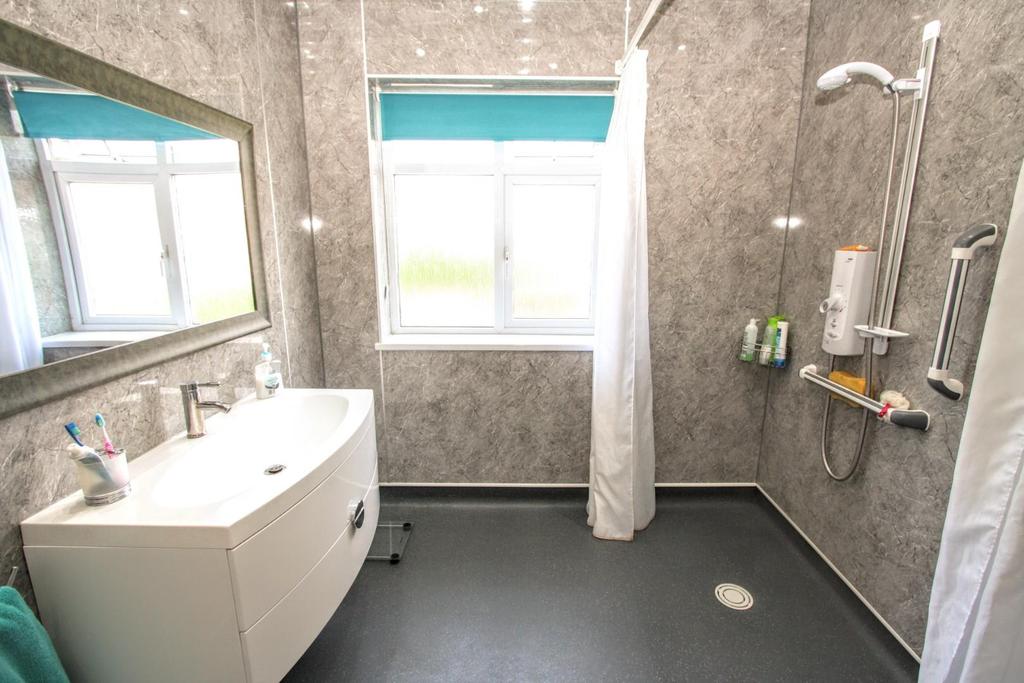 Wet room/w.c.