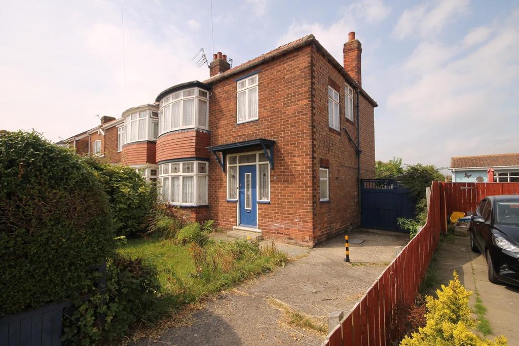 Ventnor Avenue, Brooke Estate... 3 bed semidetached house £89,950